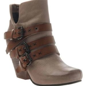OTBT Women's Lasso Bootie Sz 8